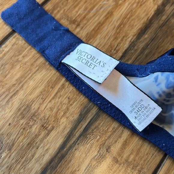 Victoria’s Secret Demi Bra 34DD Blue Tye Dye - Picture 5 of 7